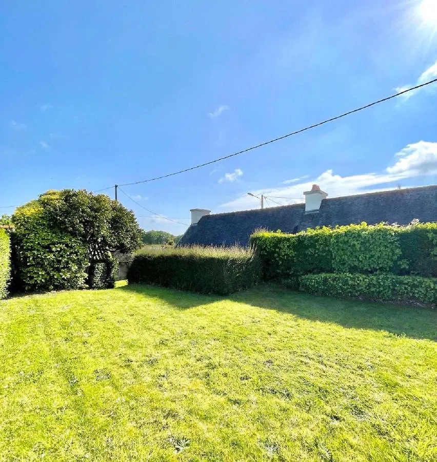 Holiday home Maison Chaleureuse A 10 Minutes De La Mer Villa Lanmeur France